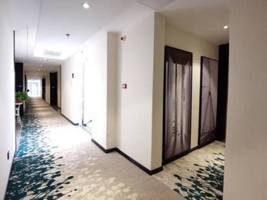 GreenTree Inn Express Fuzhou Linchuan District Gandong Auto City