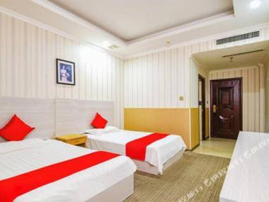 Long Hu Shan Qing Yi Hotel