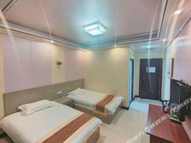 Longhushan Youjian Inn