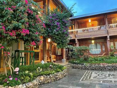 Lijiang Rongyi Homestay