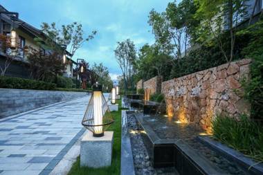 Howard Johnson Jinlin Plaza Lijiang