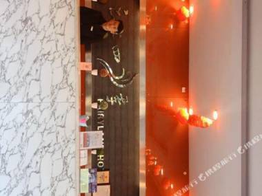 Fairyland Hotel (Lijiang Huama Street)