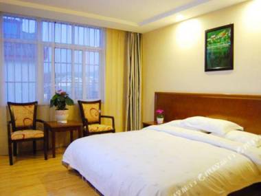 Fairyland Hotel (Lijiang Huama Street)