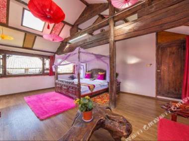 Li Jiang Luo Xuan Ge Guan Jing Inn