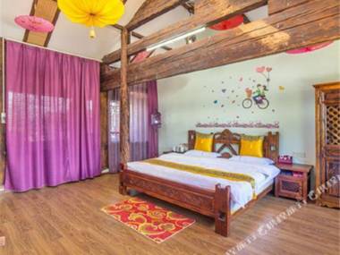 Li Jiang Luo Xuan Ge Guan Jing Inn