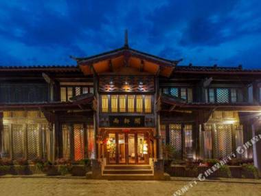 An Bian Yu Xuan Ge Jing Pin Ke Zhan (Li Jiang Yu Xuan Dian )