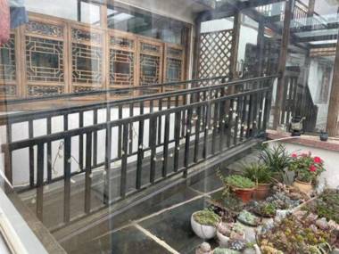 Li Jiang Xi Bo Jia Yuan Inn