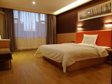 7Days Premium Zhengzhou Jingsan Road Century Lianhua