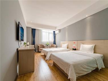 7 Days Inn Zhengzhou Erqi Square Metro Station Branch