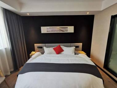 Up And In Henan Zhengzhou Economic Development Zone No.5 Street