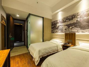 Thank Inn Hotel He'nan Zhengzhou Railway Station East Square