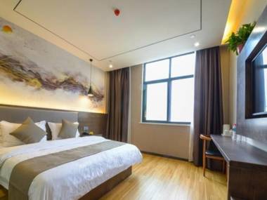 Shell Hotel Zhengzhou East High-Speed Railway Station Zhengdong Commerical Center