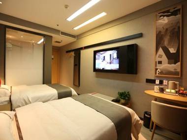 Thank Inn Henan Zhengzhou High-Tech Zone Headquarters Enterprise Base Jinsuo Road