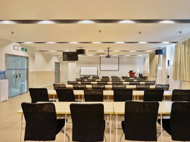 Hanting Hotel Zhengzhou Xinzheng Airport