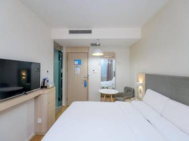 Hanting Hotel Zhengzhou Gaoxin District Headquarters Enterprise Base
