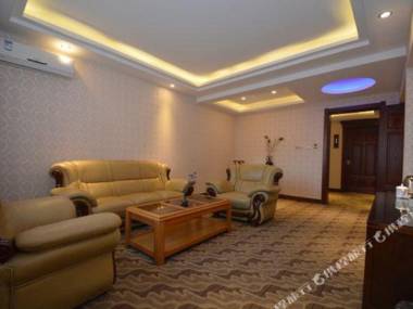 Orient Caesar Holiday Inn