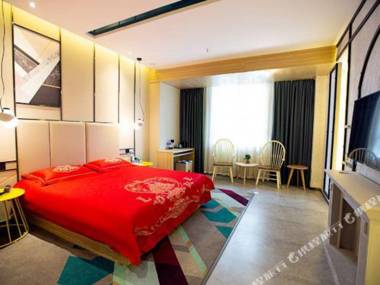 Y. Oung Hotel (Xinzheng Airport)