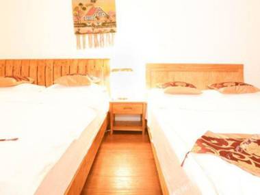 Da Li Guan Shan Ting Hai Lou Inn