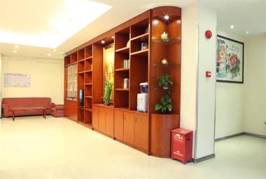Elan Inn Fuyang Railway Station