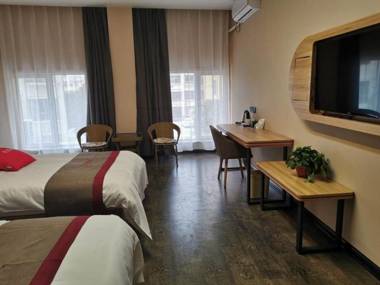 Thank Inn Hotel Anhui Fuyang Funan Weisan Road Jingkai District