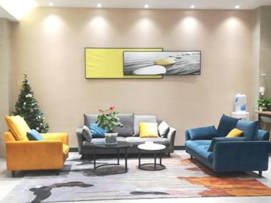 Green Tree Inn Fuyang Funan County Tianzhu Square