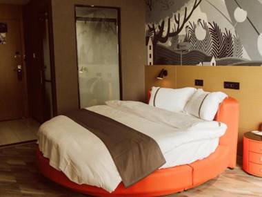 Thank Inn Anhui Fuyang Yingquan District Linyi Mall