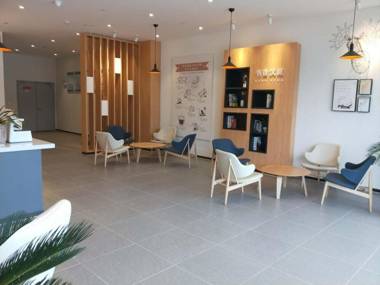 Hanting Shou County Jingrun Square