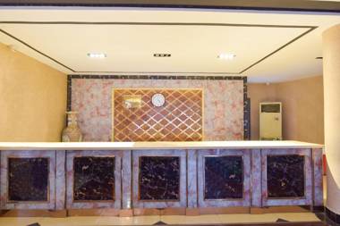 OYO Chunsen Theme Hotel