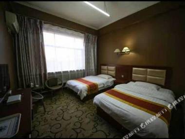 Huachen Hostel
