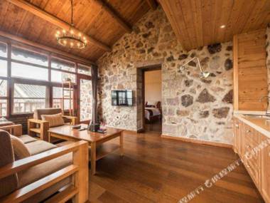 Xinhai Shanju Hostel