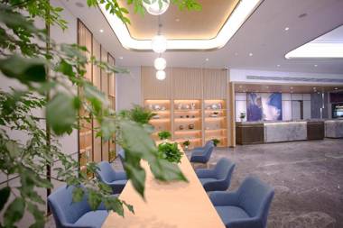 Madison Taizhou Xianju ( Being in Decoration)