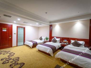 Dunhuang Tianqin Yunshui Hotel