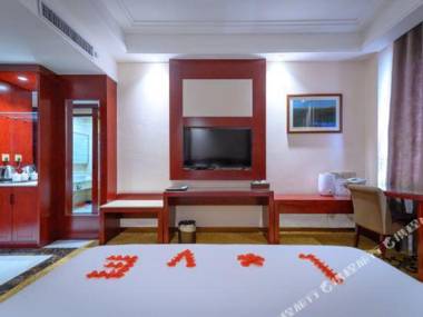 Dunhuang Tianqin Yunshui Hotel