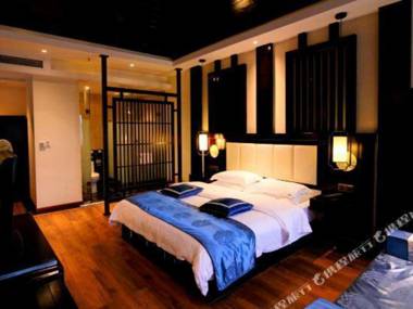 Lingxiu Impression Hotel (Emei Baoguoguo Temple)