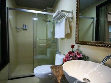 Yunfeng Holiday Hotel