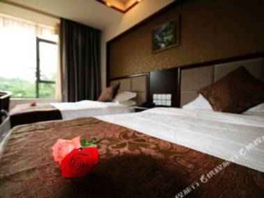 Yunfeng Holiday Hotel