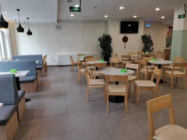 Hanting Hotel Jinan Laiwu Yinzuo Shopping Mall