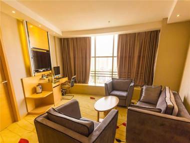 Lavande Hotel Jian Train Station Branch