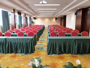 Starway Hotel Ji'an Railway Station