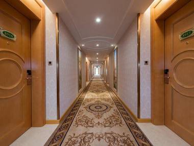 Vienna Hotel Jiangxi Ji'an Taihe Chengjiang Avenue