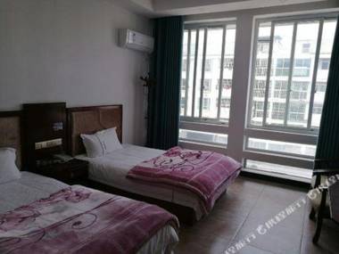 Huayun Hotel