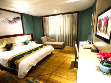 Huaqiao International Hotel