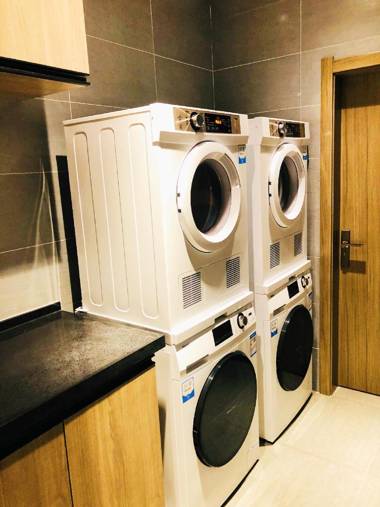 Hanting Hotel Changzhi Baiyi Square