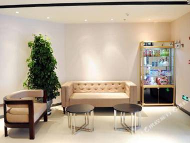 Zhanghe Hotel (Changzhi Middle Yingxiong Road)