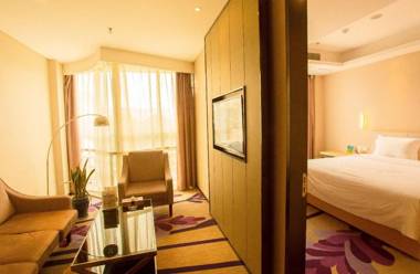 Lavande Hotel Rizhao Haiqu East Road RT-Mart Store