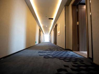 7Days Premium Rizhao Railway Station Branch