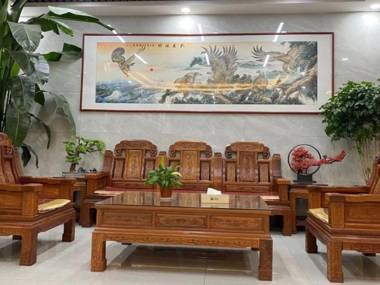 Shell Hotel Rizhao Lanshan District Bus Station