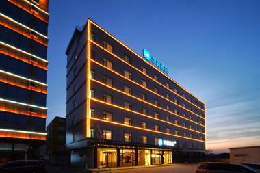 Hanting Hotel Rizhao Lanshan Bus Terminal