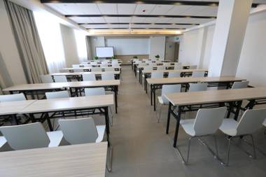 Hanting Hotel Lu'an Jinzhai Hongjun Avenue