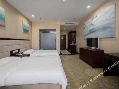 S.devons International Hotel